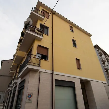 아파트 A Casa Di Carolina